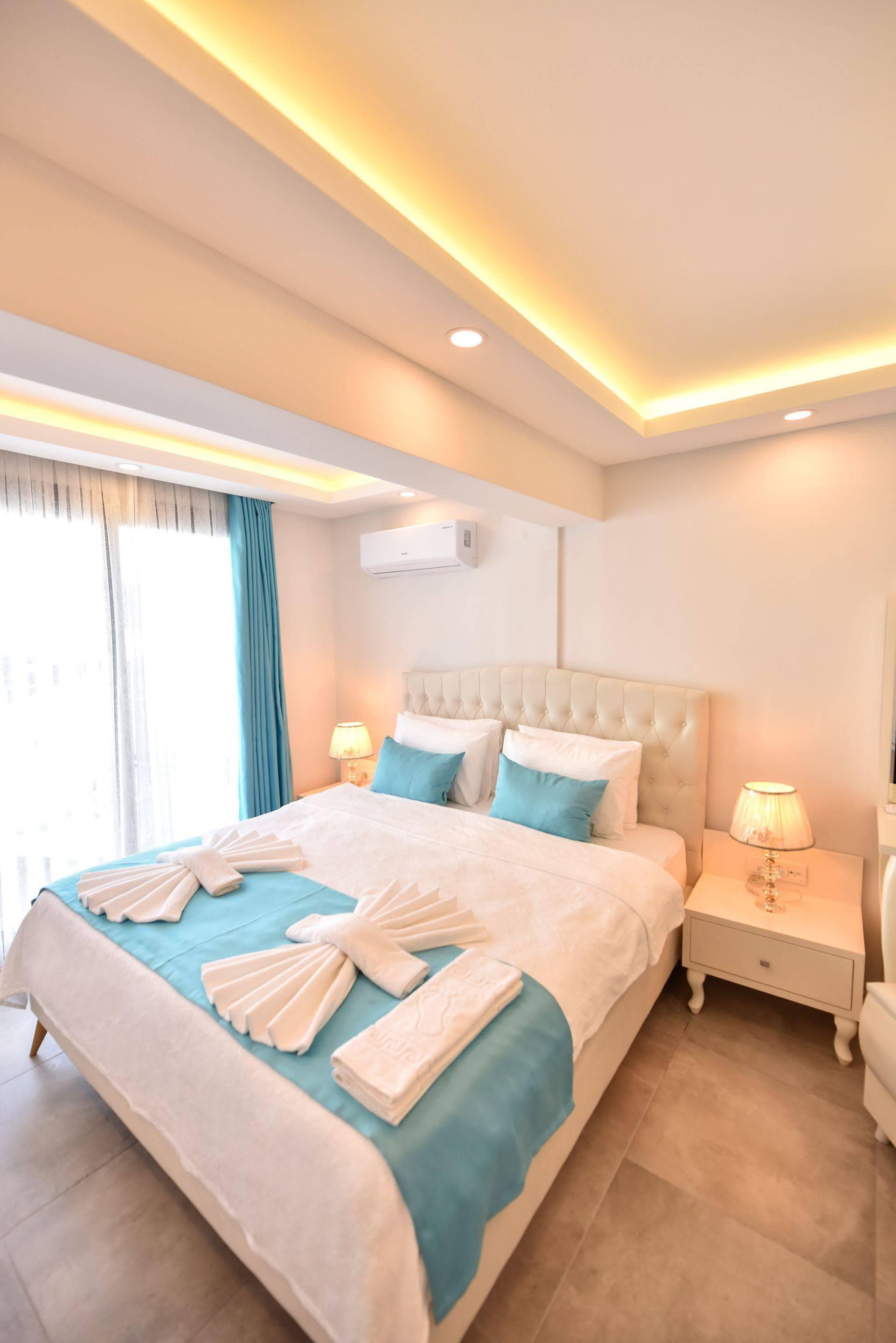 Monastery Suites Hotel-Fethiye Ολουντενίζ Εξωτερικό φωτογραφία
