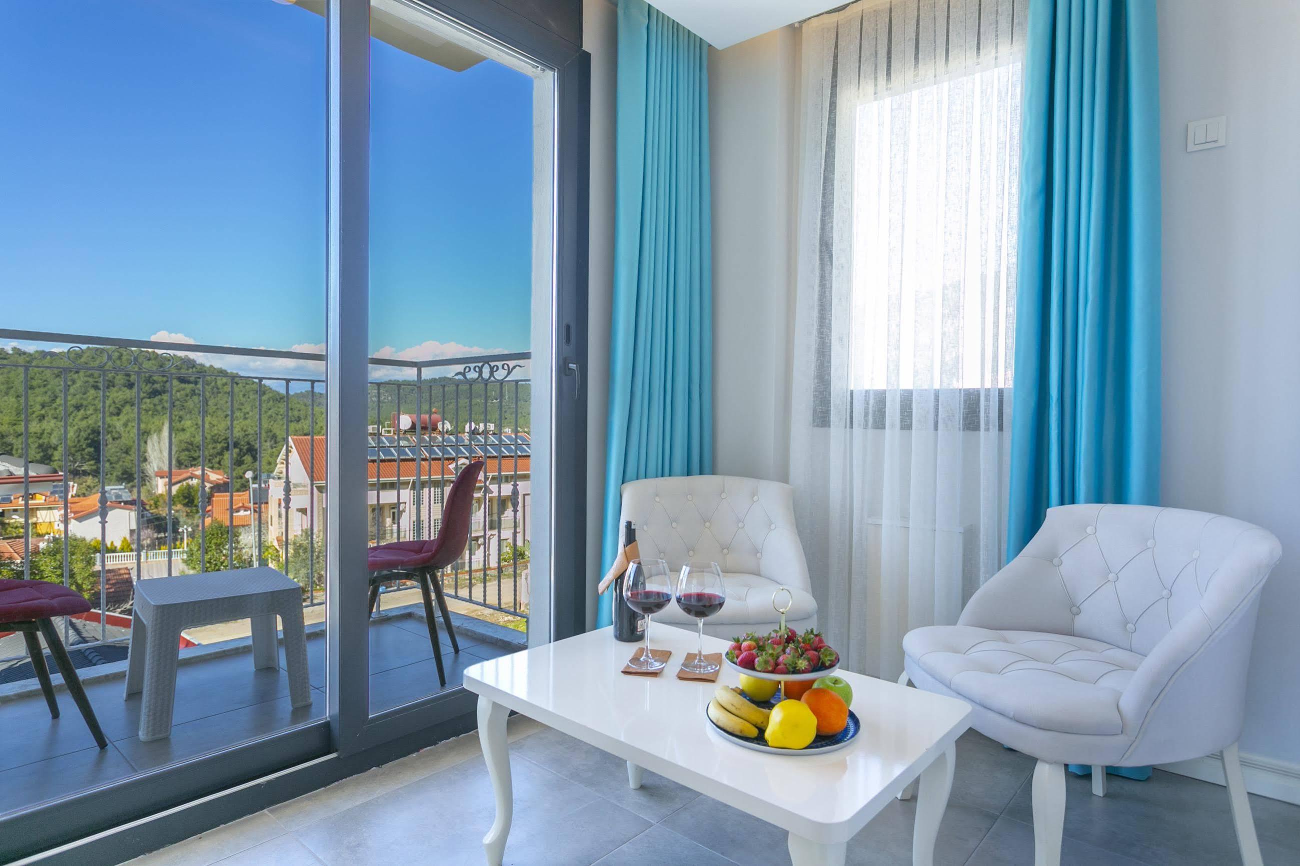 Monastery Suites Hotel-Fethiye Ολουντενίζ Εξωτερικό φωτογραφία