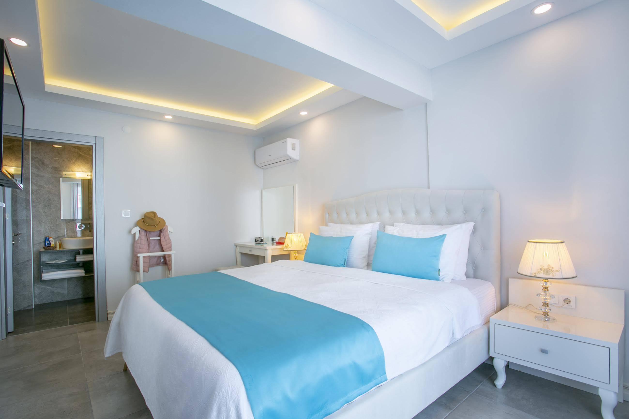 Monastery Suites Hotel-Fethiye Ολουντενίζ Εξωτερικό φωτογραφία